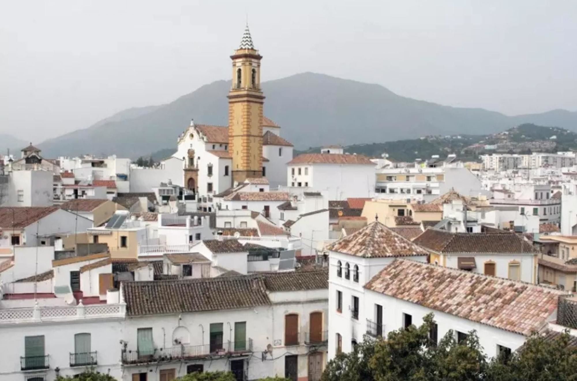 Apartment With 3 Bedrooms In Estepona, With Wonderful Mountain View An Екстер'єр фото